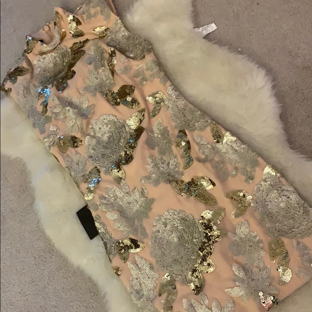 Bebe Harley floral sequins dress